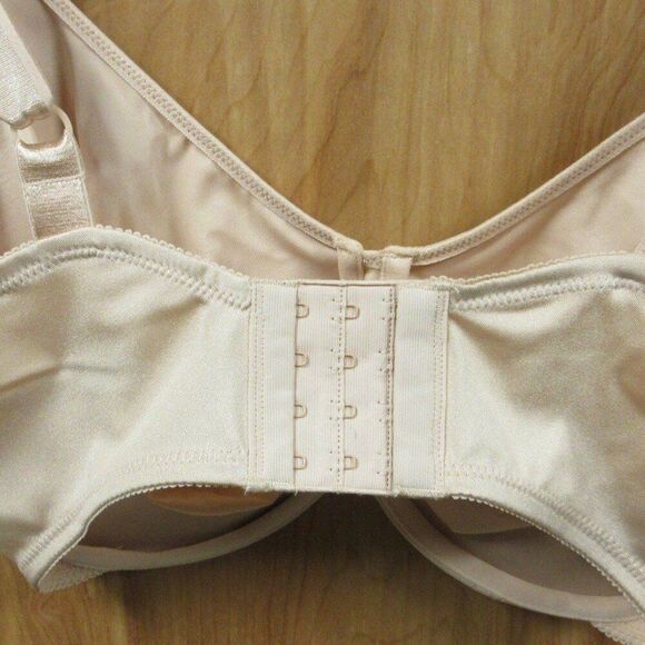BALI Live it Up Seamless Underwire Bra Style 3353 Size 38DDD aka 38F Vanilla NWT - Picture 8 of 9